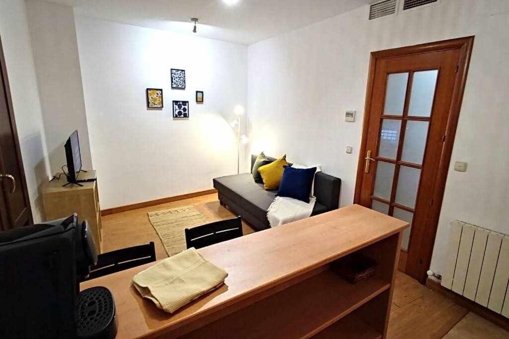 Apartamento Luxe Haven In Granada Exterior foto